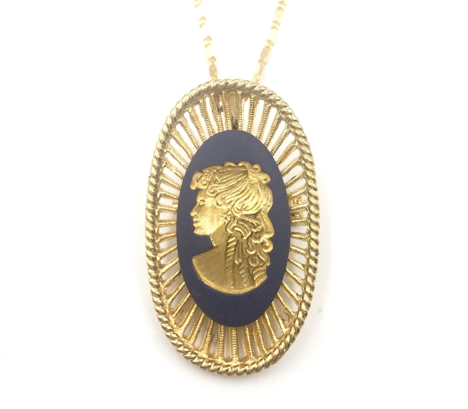 Authentic Wedgwood - Oval Cameo Pendant Necklace/Pin w/Gold Plate Wedgwood Chain