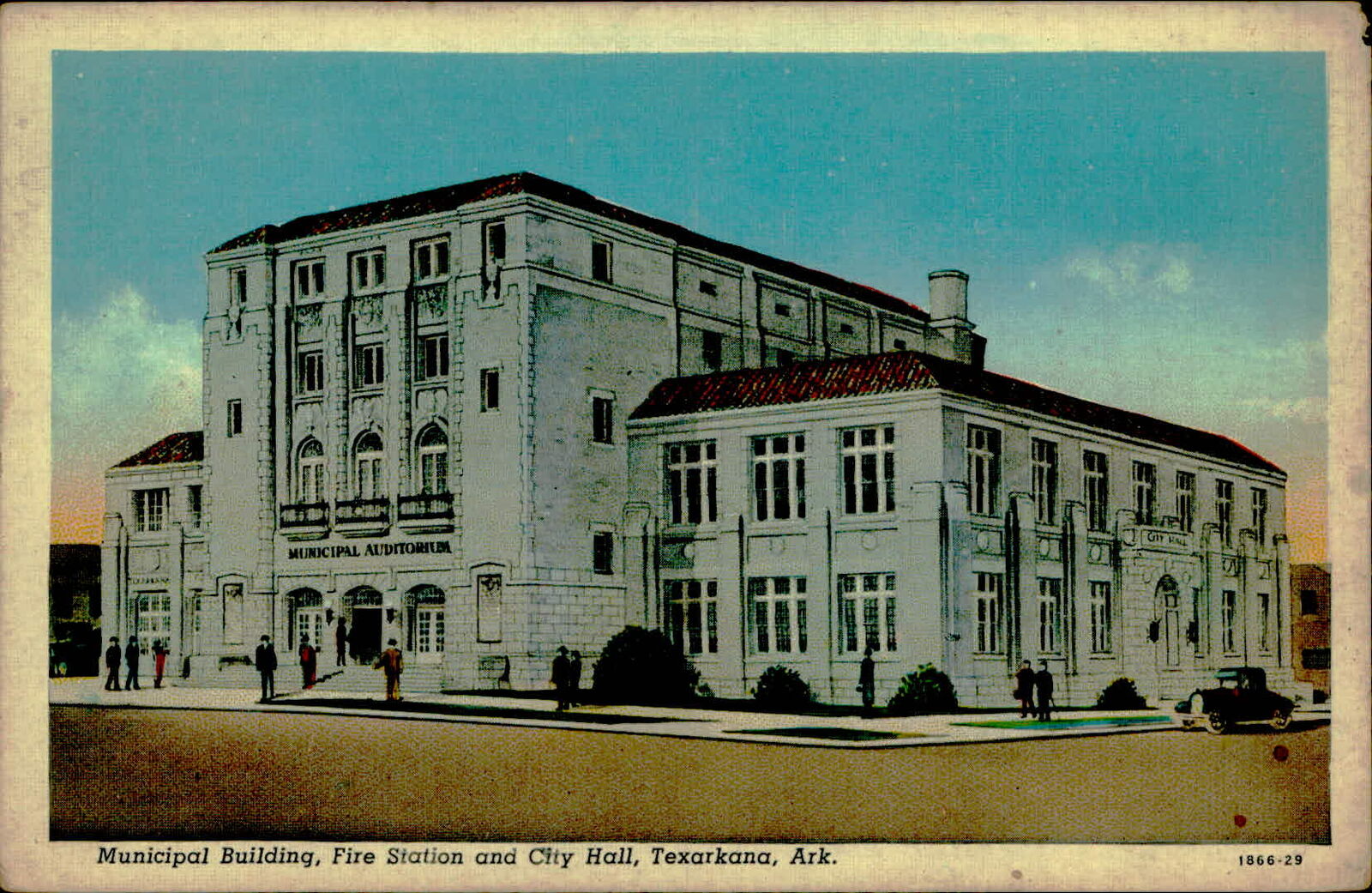 Postcard: MUNICIPAL AUDITORIUM Municipal Building