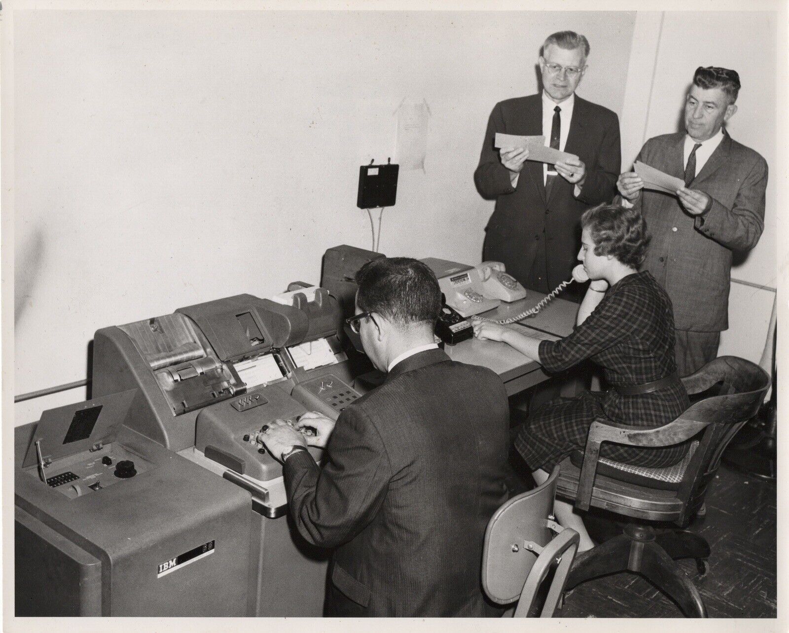 1950s Press Photo Lot IBM 26 Data Computers Vintage NYC