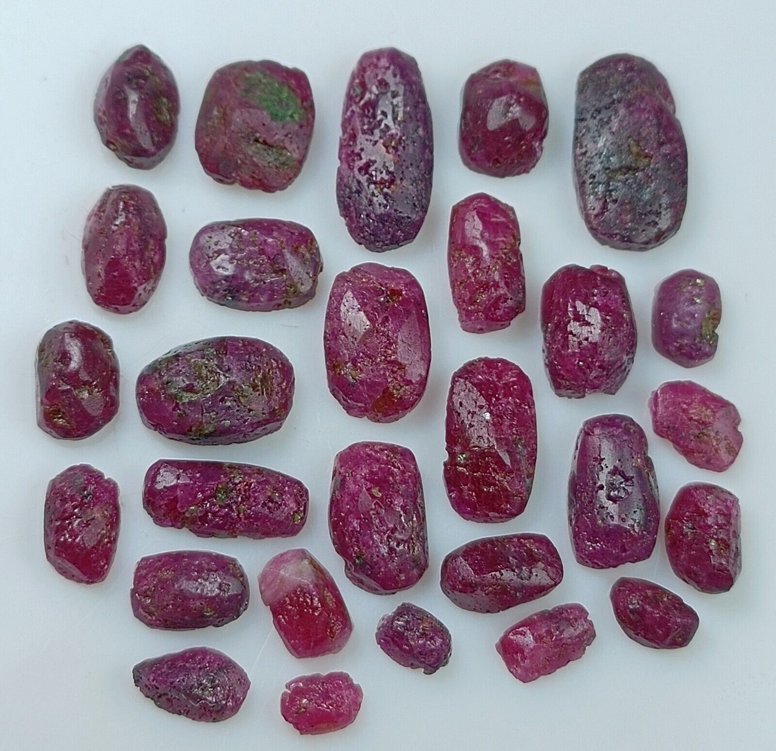 37 CT Natural Ruby Cabochons with nice color ( 28 pieces ) Sizes: under 13 mms
