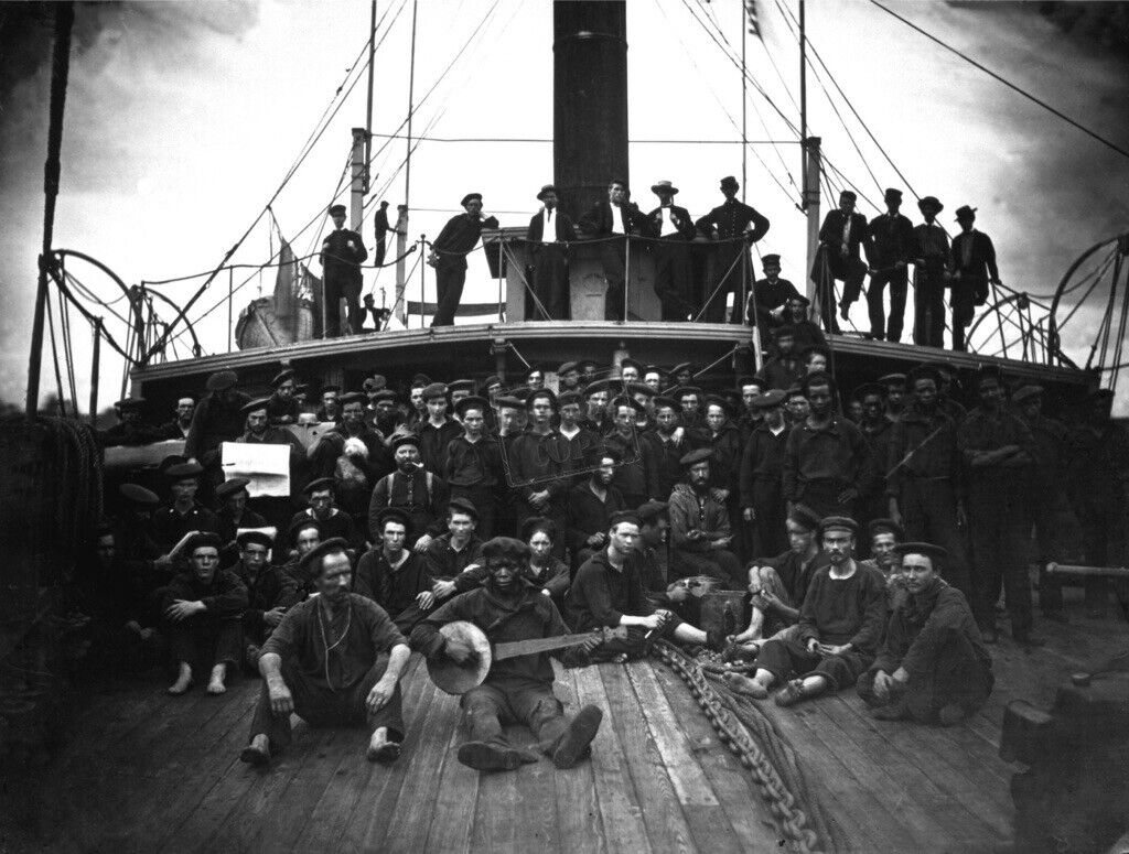 Crew of the gunboat Hunchback on the James River War & Conflict 8X12 PHOTOGRAPH