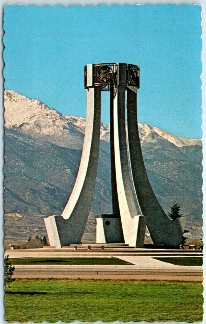 Postcard - Veterans Memorial - Colorado Springs, Colorado