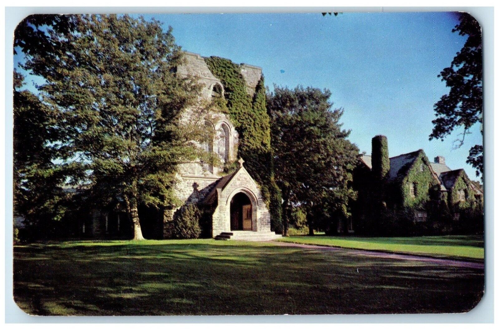 St. Luke\'s Episcopal Church  East Hampton Long Island New York NY Postcard