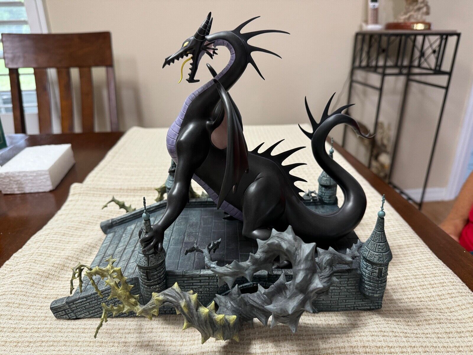 WDCC Sleeping Beauty 40th Anniversary Limited Edition Maleficent as Dragon
