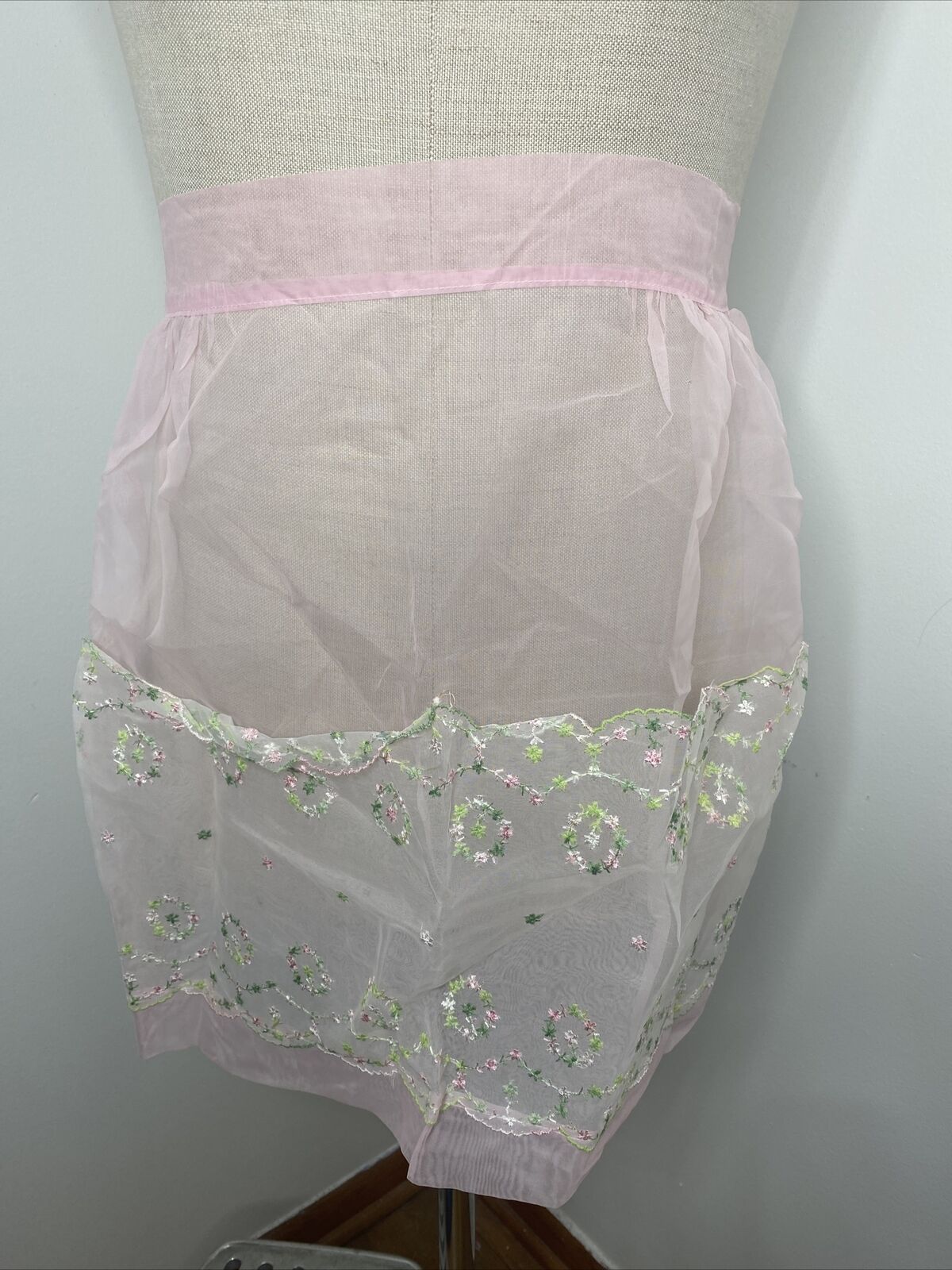 Vintage Sheer Chiffon Half Apron Pink Flocked Flowers Embroidered Pin Up Pocket