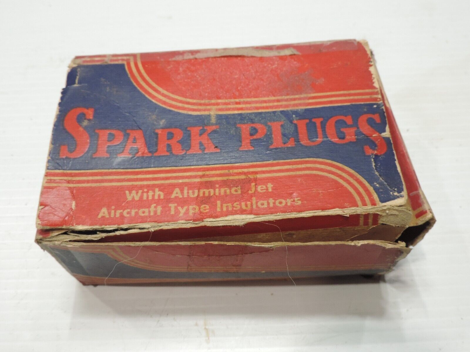 Vintage NOS 18-M Spark Plugs 1930\'s 1940\'s - Box of 9