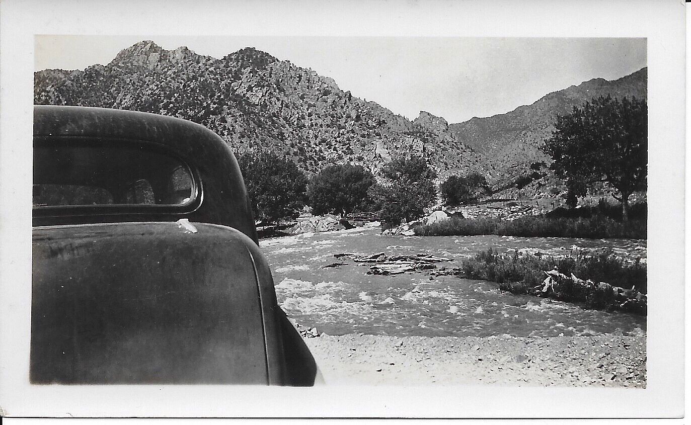 Vintage 1930s B/W Snapshot Photo Arkansas River Gorge Old Car Abstract Nature