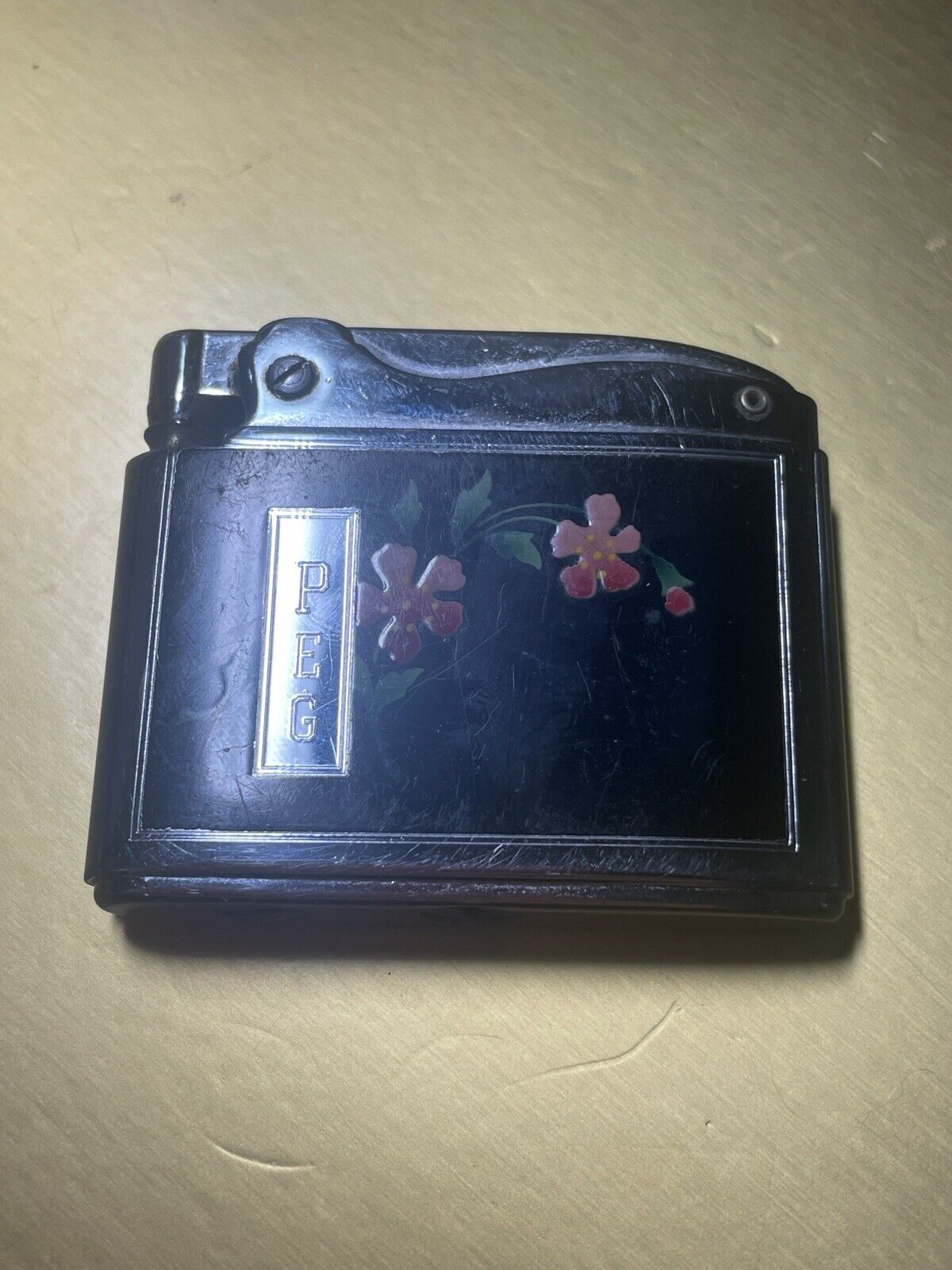 Vintage Ronson Adonis Lighter Black Floral Pattern