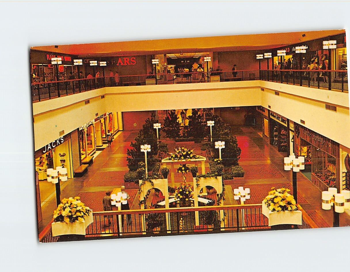Postcard Interior of Midland Mall Warwick Rhode Island USA