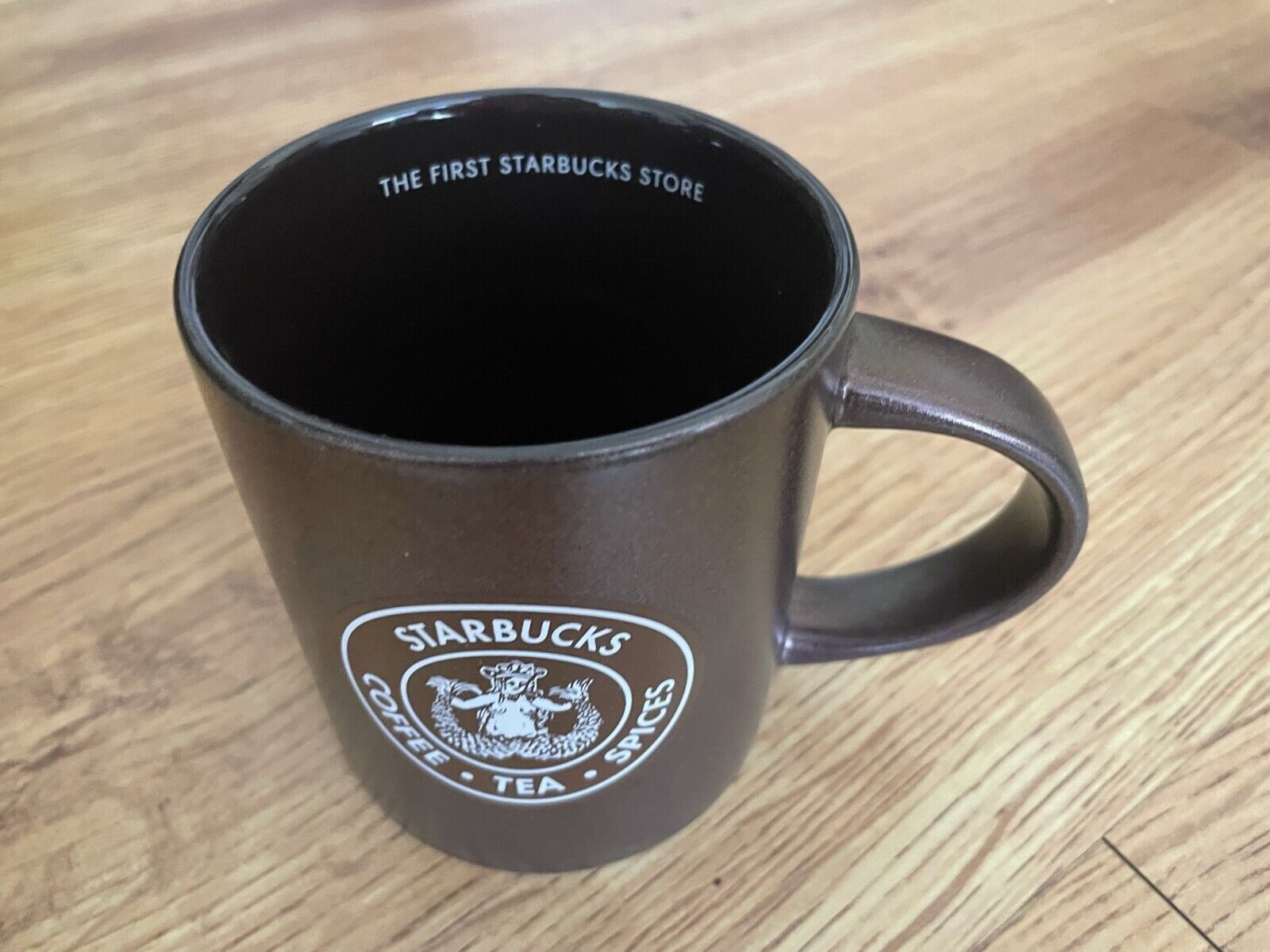 Starbucks First Store Pike Place Seattle exclusive coffee mug BROWN or WHITE NEW