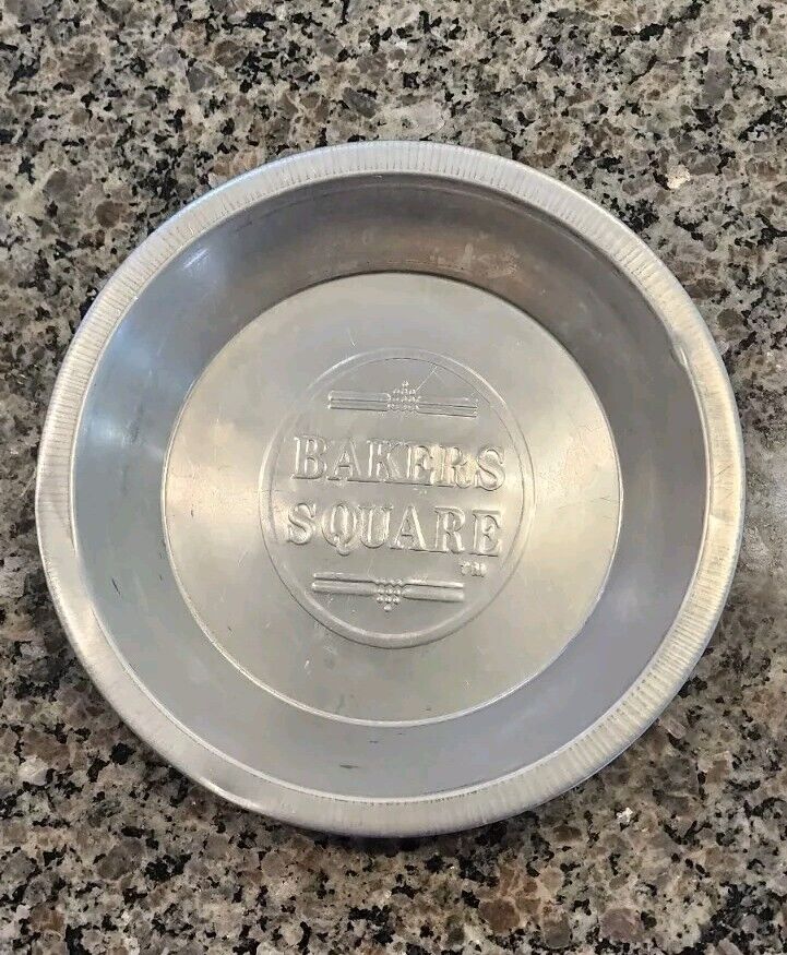 Collectible Bakers Square Pie Tin 9in
