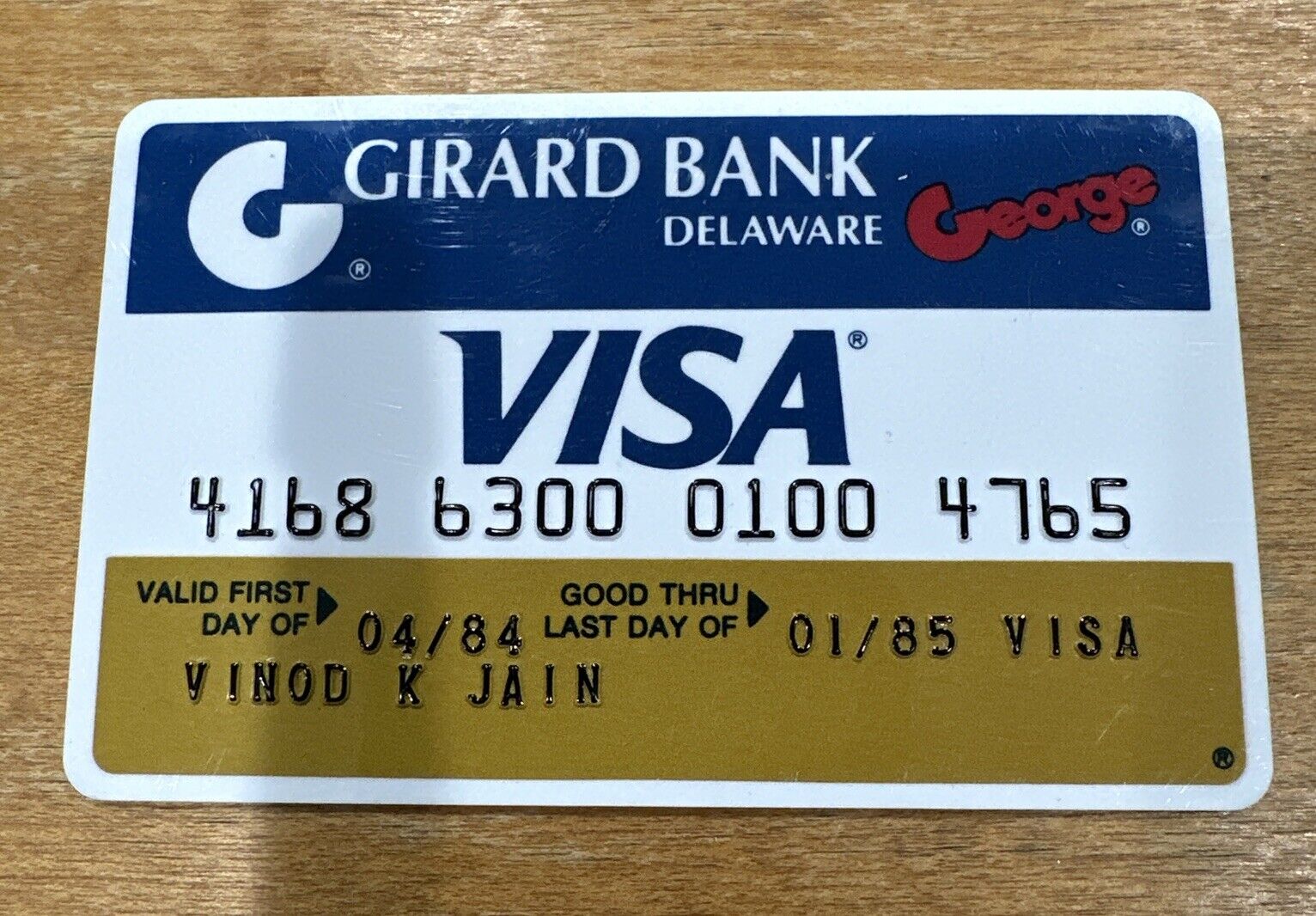GIRARD BANK DELAWARE GEORGE  COLLECTIBLE 80’s VISA BANK CHARGE CARD. SUPER RARE