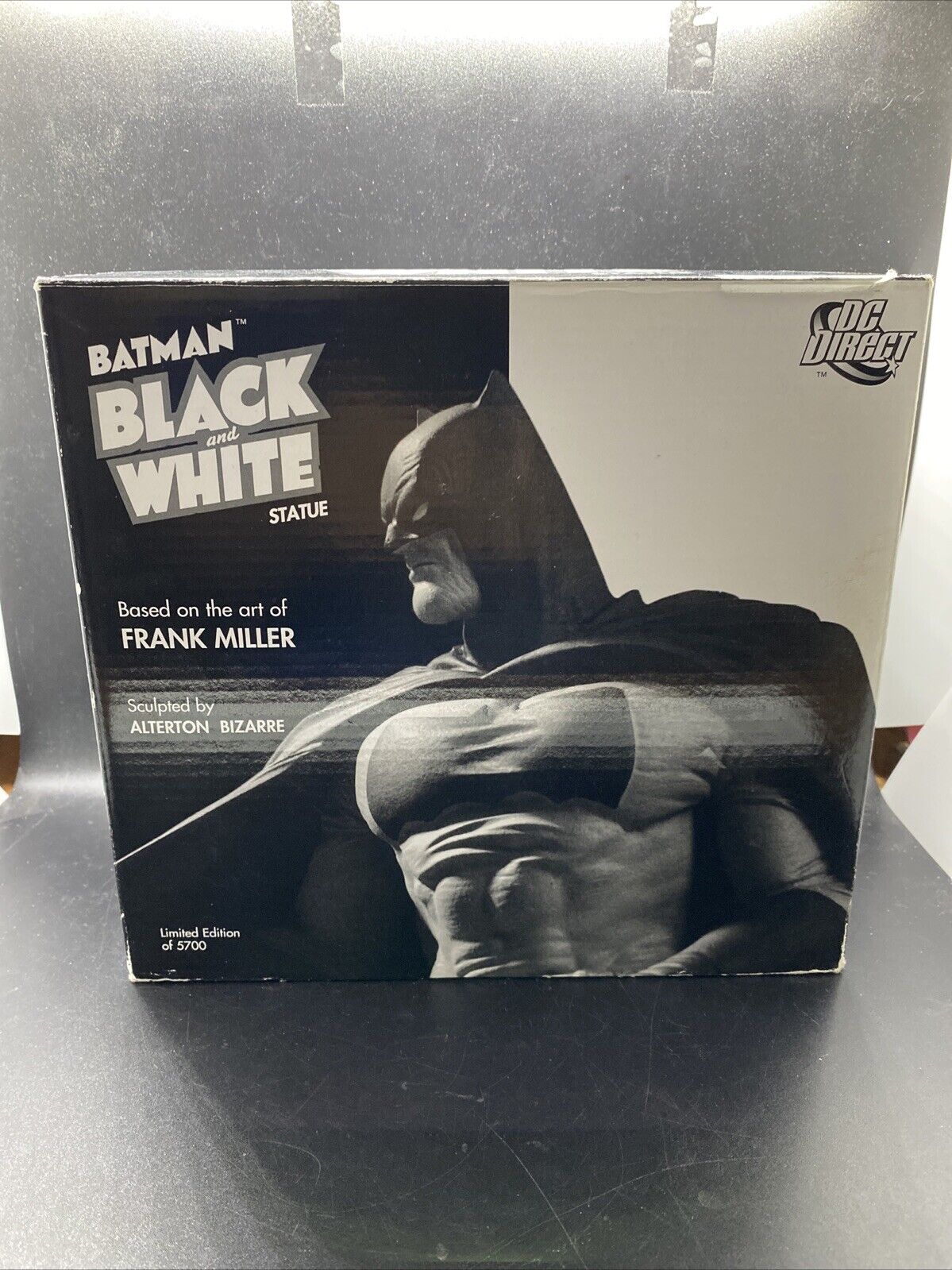 DC Direct  Batman Black & White Statue  Frank Miller Limited Edition 2605/5700