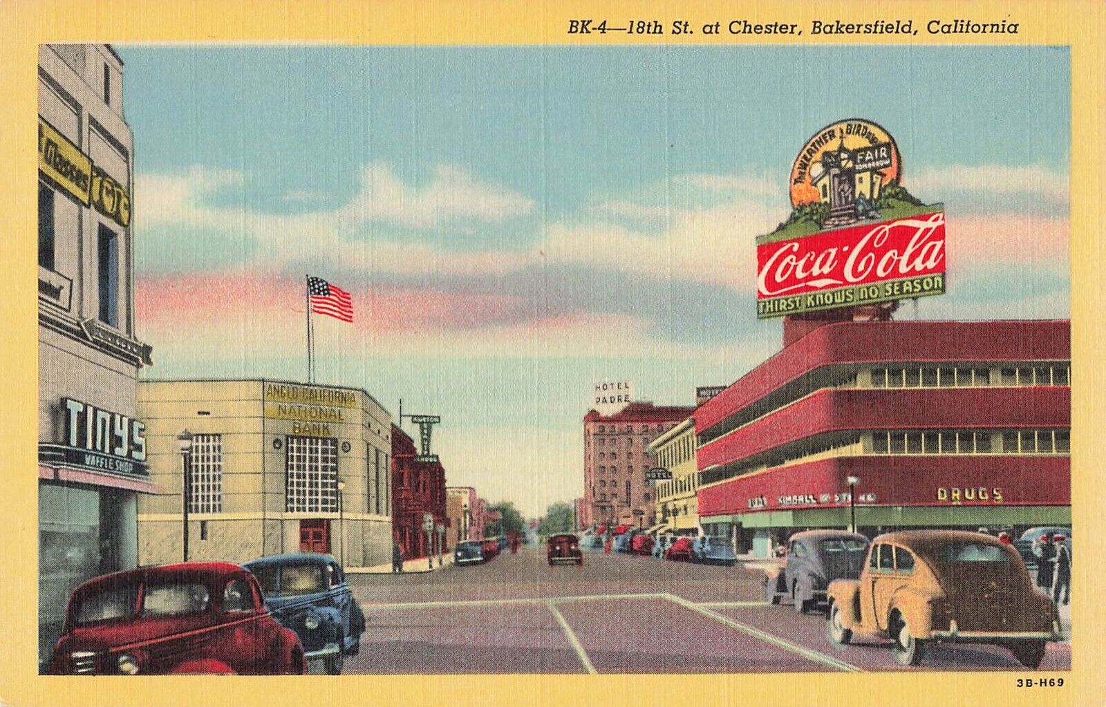 Bakersfield California Postcard 18th St at Chester Coca Cola Old Car   1943  K2*