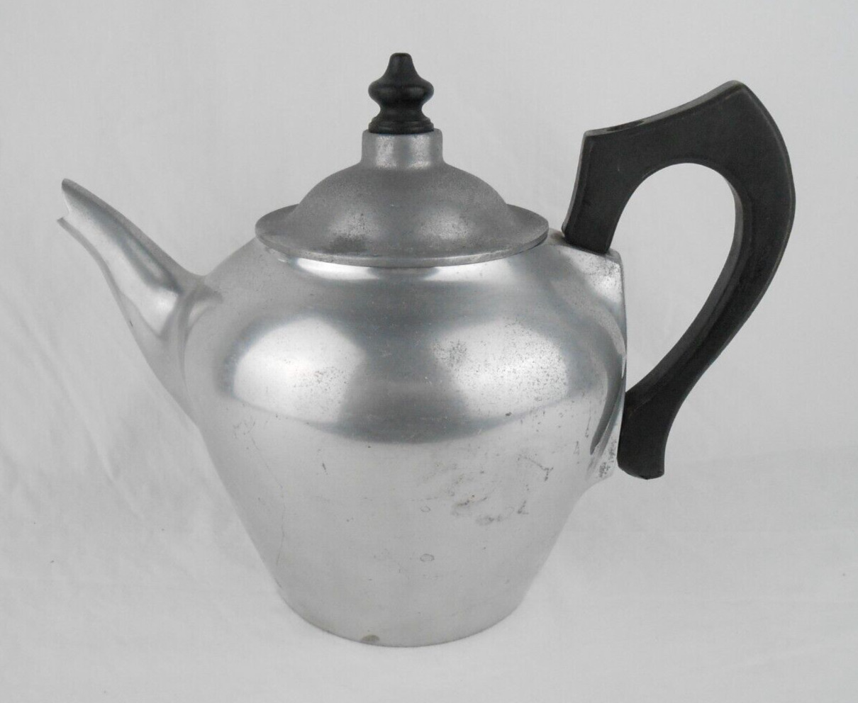 Monarcast Cleveland OH Vintage Cast Aluminum Teapot with Chain Infuser Strainer