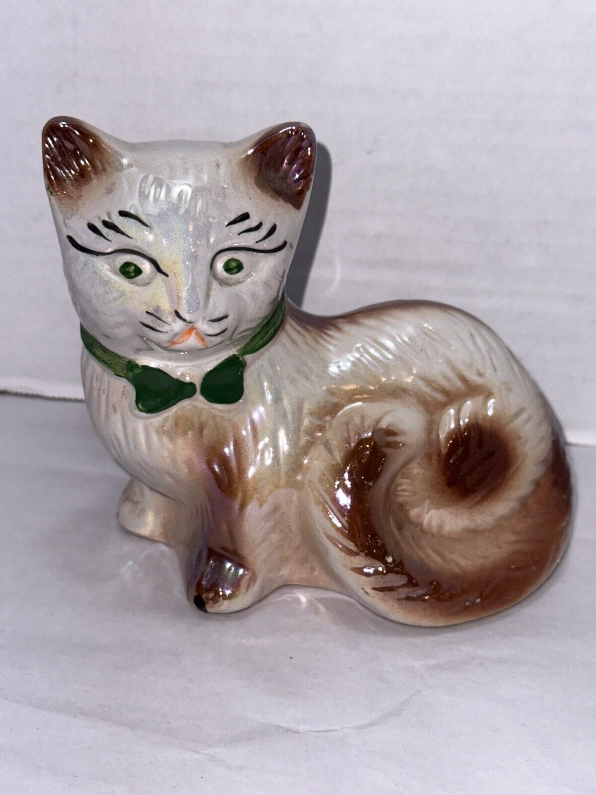 Vintage Porcelain Iridescent Cat Kitty Kitten Bow Tie Siamese Figurine Brazil
