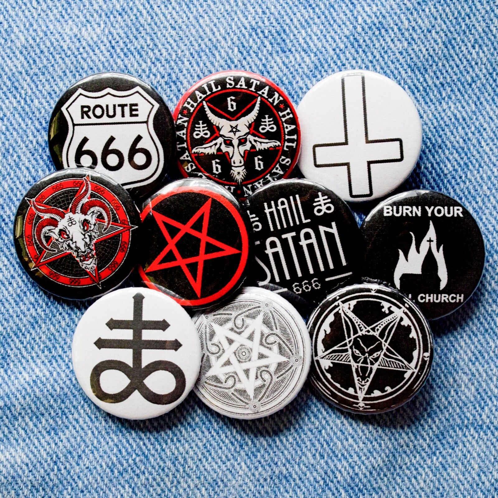 Button badge pins Pentagram Baphomet Satan 666 occult symbol black metal 10 item