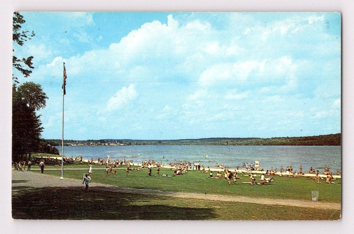 1970\'S. GOULDSBORO STATE PARK, PA. BATHING BEACH. POSTCARD SS27