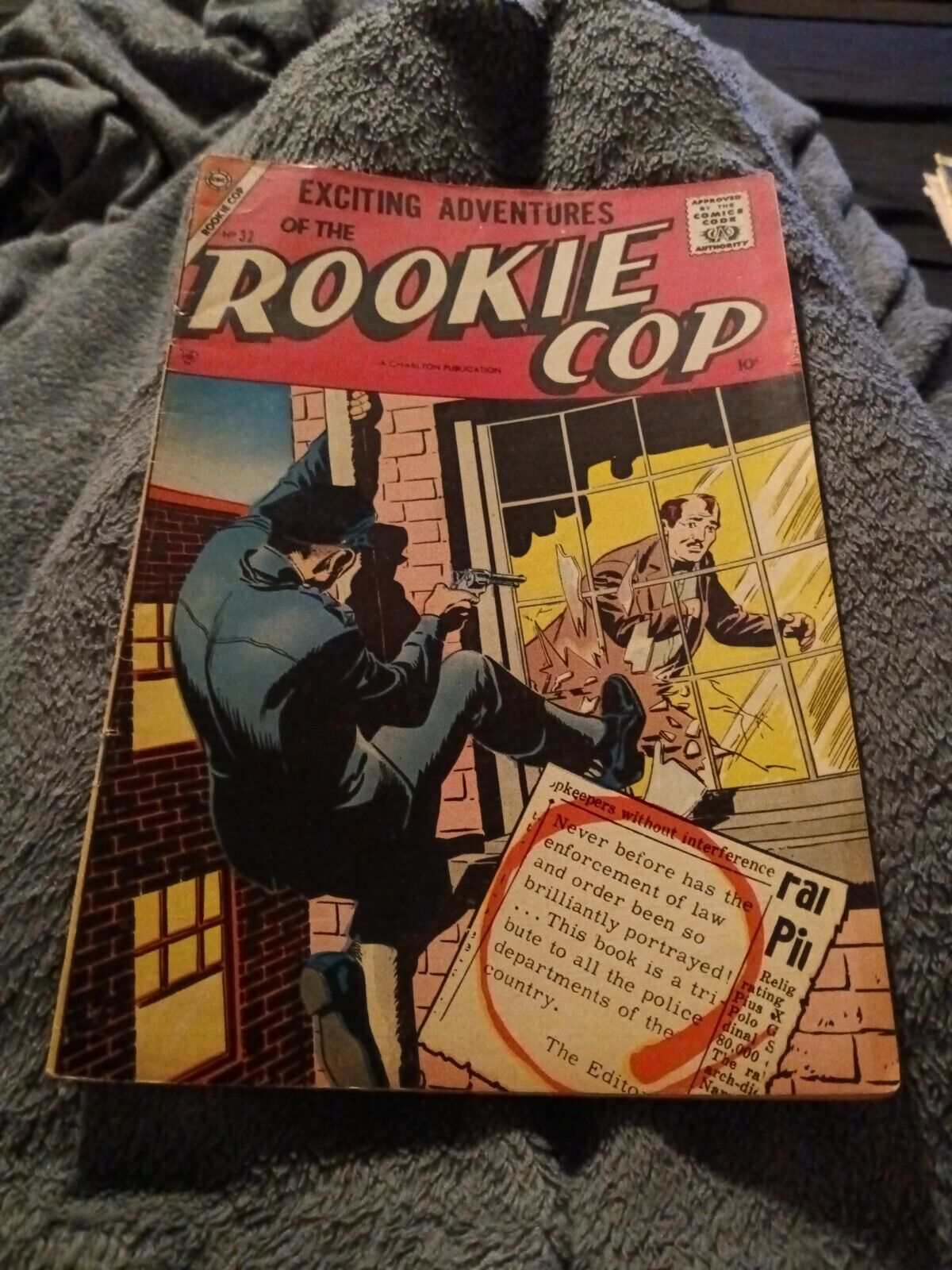 exciting adventures of the ROOKIE COP #32 Charlton comics 1957 silver age police