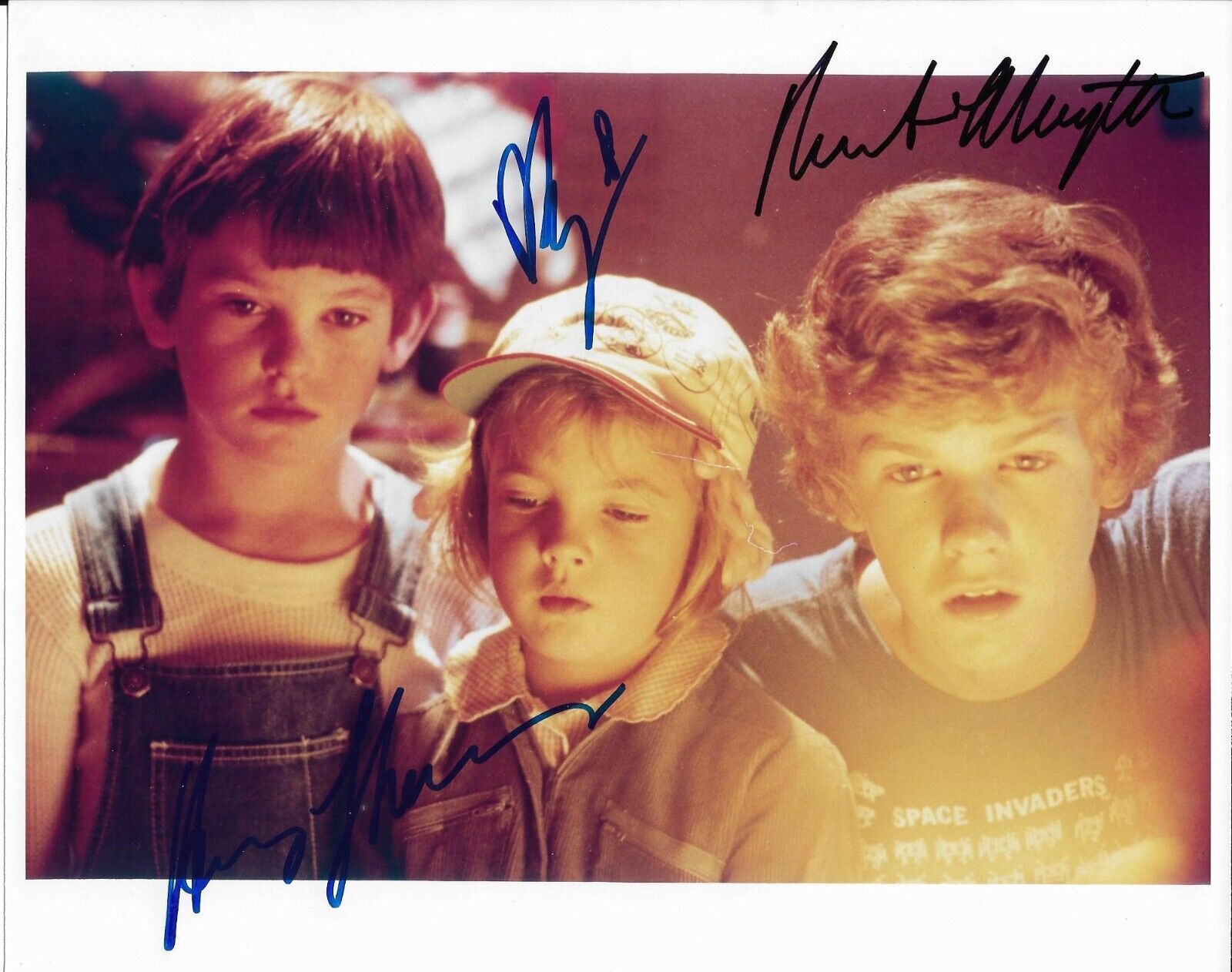 E.T. The Extra-Terrestrial color 8x10 signed by Henry Thomas, Drew Barrymore, +1