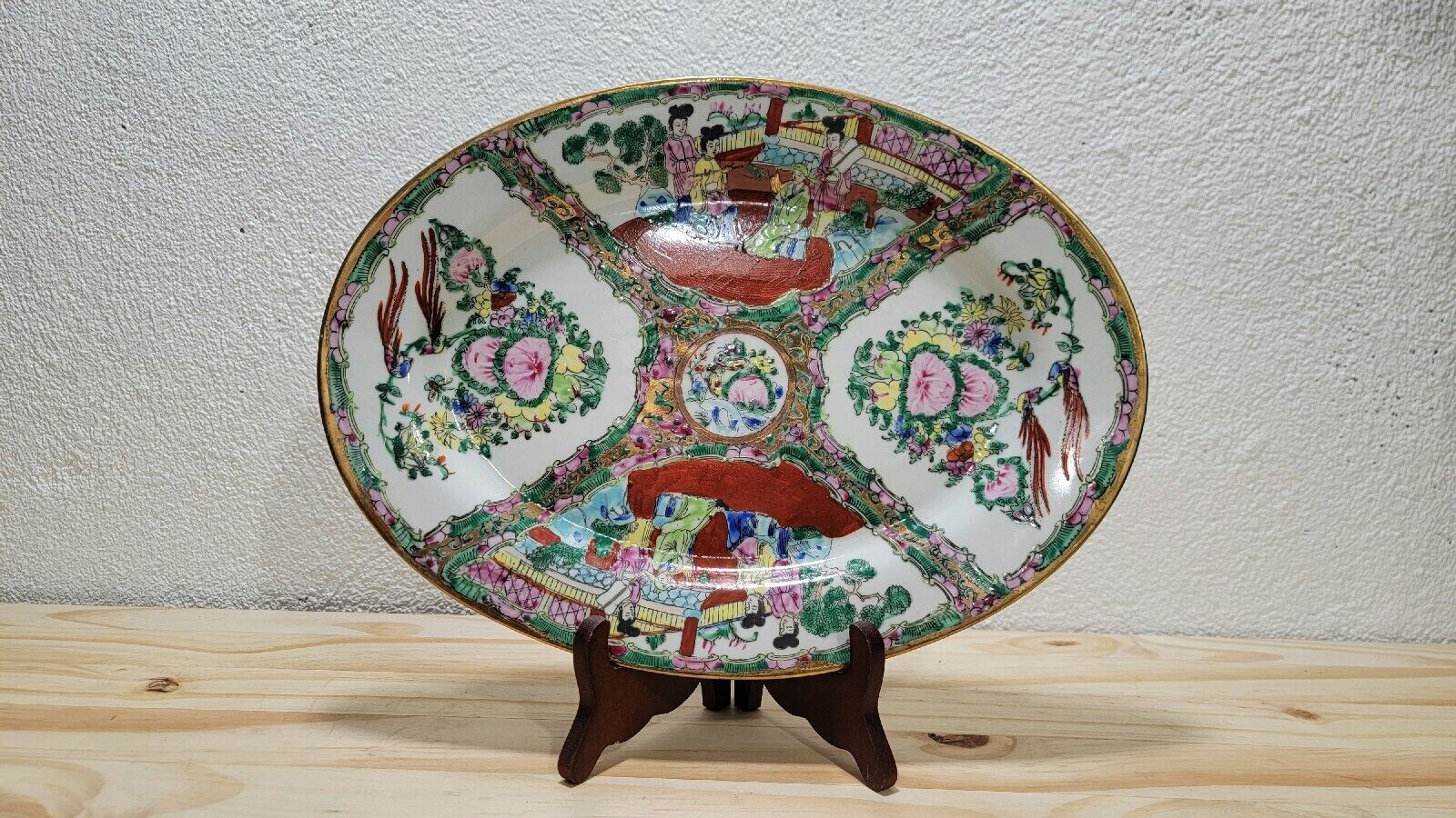 Vintage Rose Medallion Hand Painted Chinese Decorative Porcelain Oval Platter