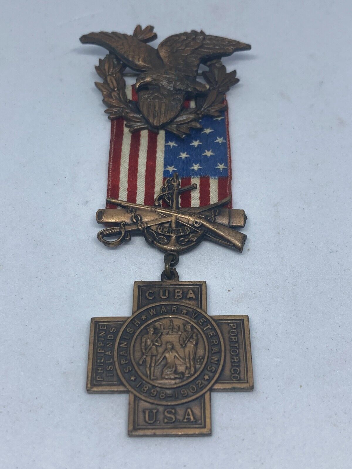 Antique Spanish American War Veterans Medal Pin Cuba USA Military Service U.S.
