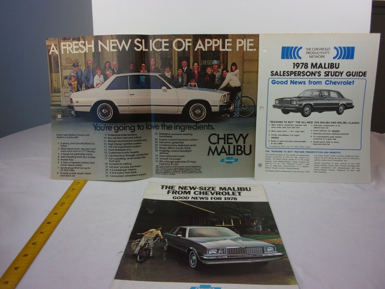 Chevrolet Chevy Malibu 1978 car brochure C71 options colors