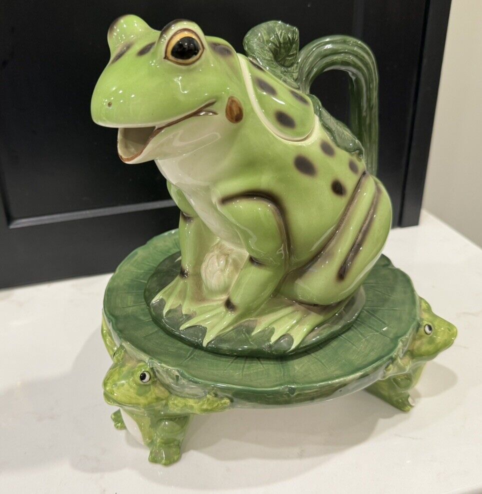 Vintage Takahashi Handpainted Ceramic Frog Teapot And Stand