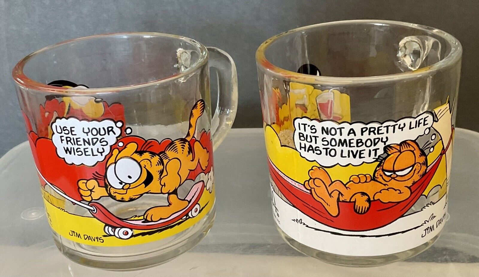 Lot of 2 Vintage 1978 Garfield Glass Mugs - McDonald\'s 1978 - Jim Davis