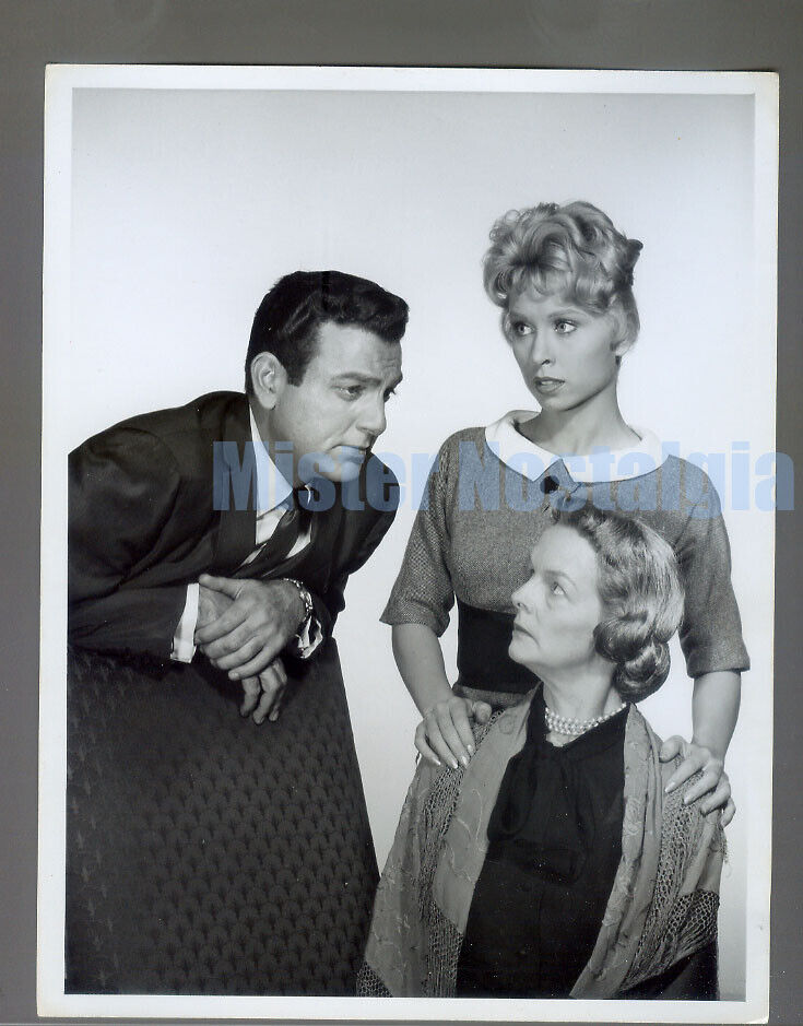 Vintage Photo 1960 Mike Connors Cynthia Chenault Tightrope