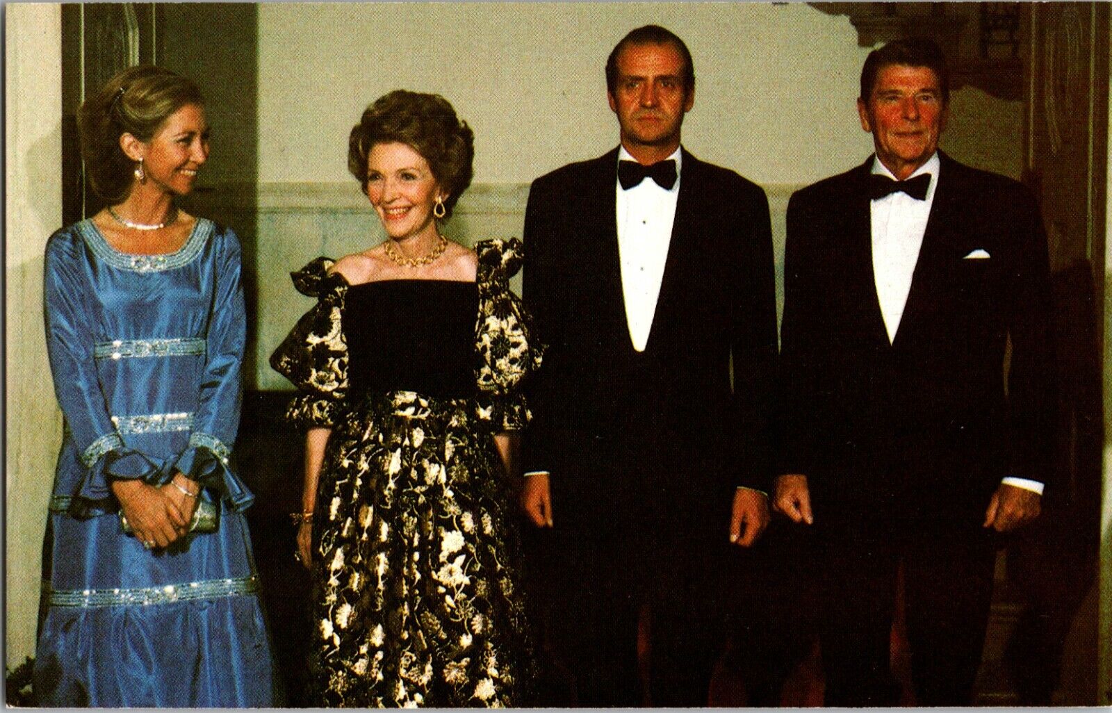 King Juan Carlos and  Queen Sophia with President and Nancy Reagan  Vtg Postcard