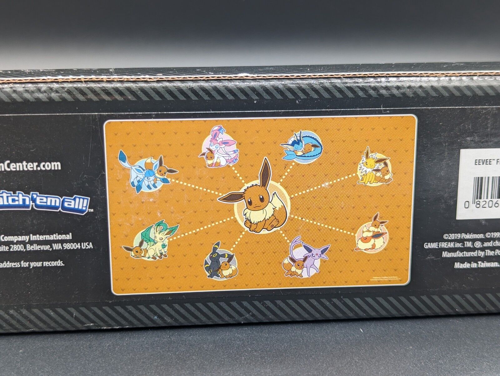 Rare 2019 Pokemon Center Eevee Friendship Playmat New In Box