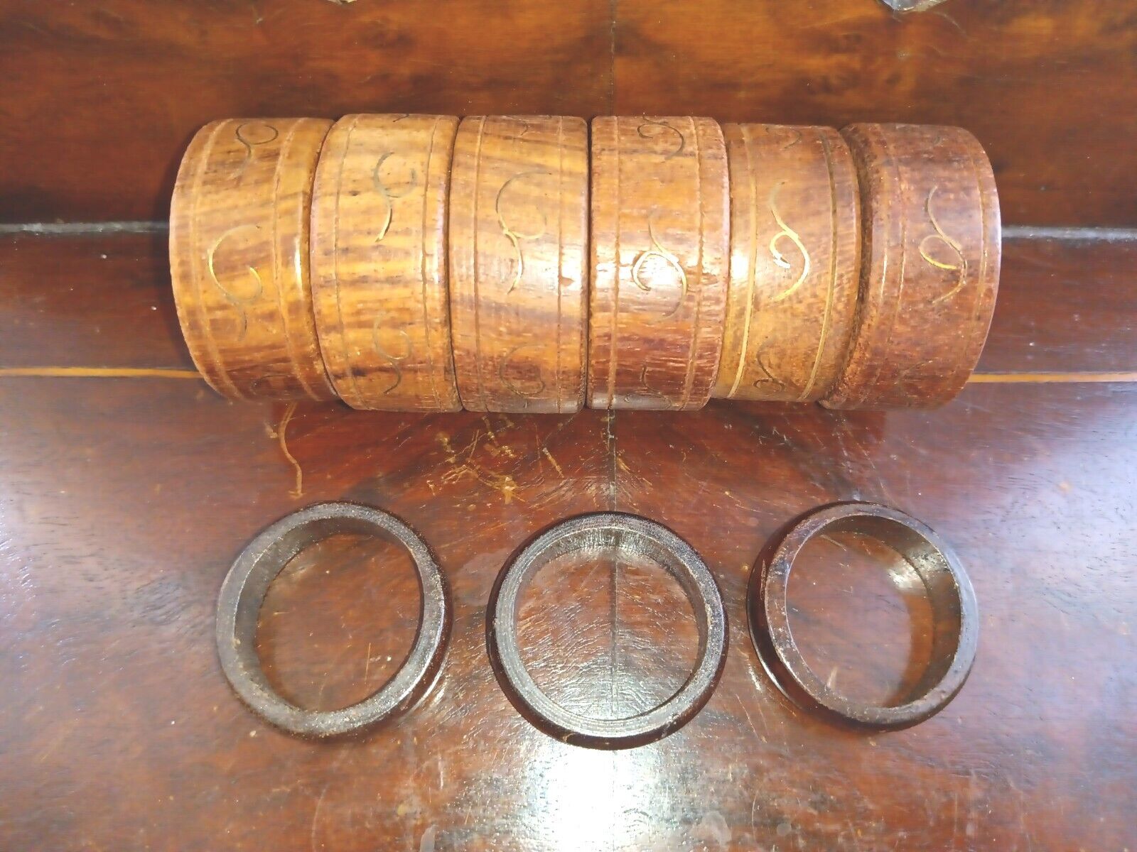 Set of 6 Vintage Wood Napkin Rings Brass Inlay Scroll Design + 3 Smaller Rings