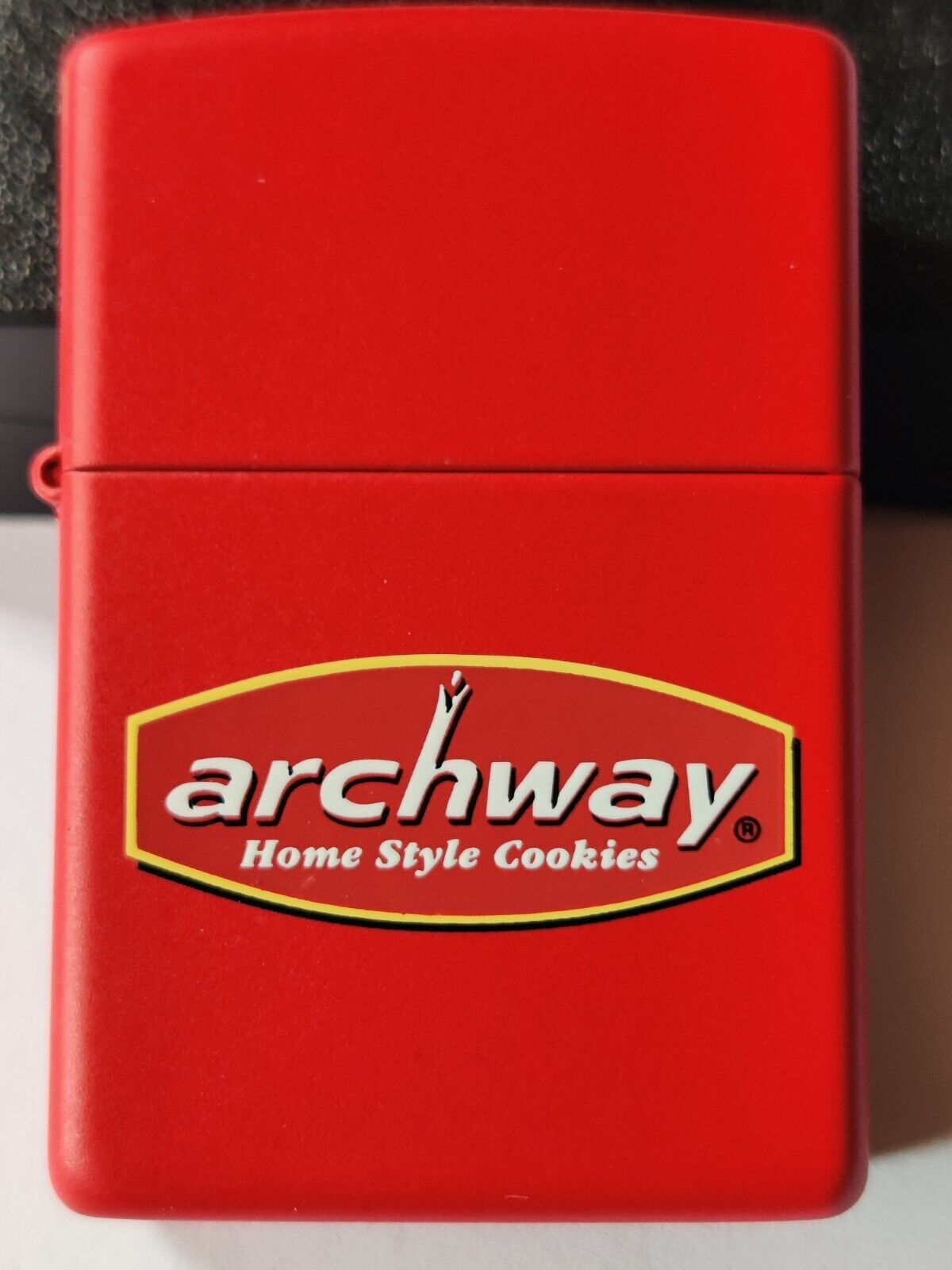 Zippo lighter archway® Home Style Cookies 1998 XIV red new in box Mint 