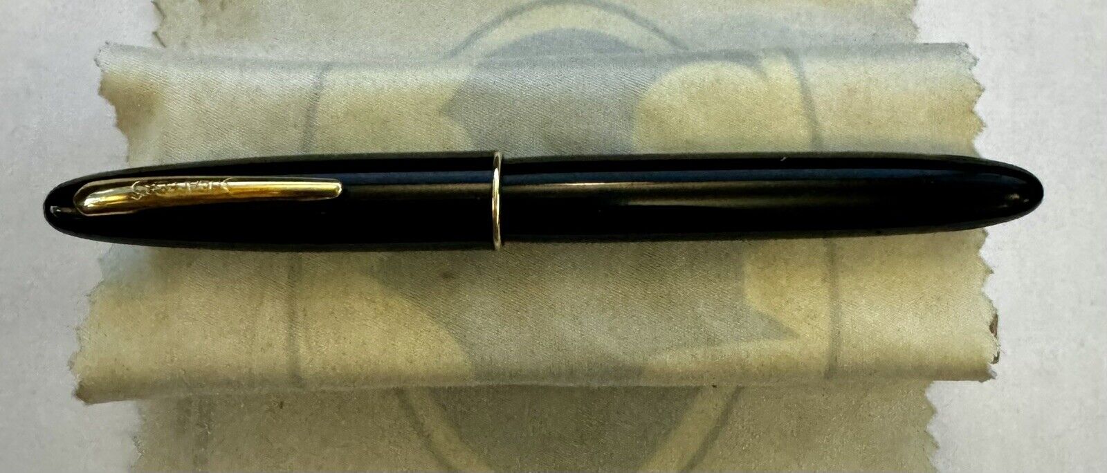 Sheaffer Craftsman TD Black & Gold Fountain Pen - 14kt Broad Nib - 1950\'s