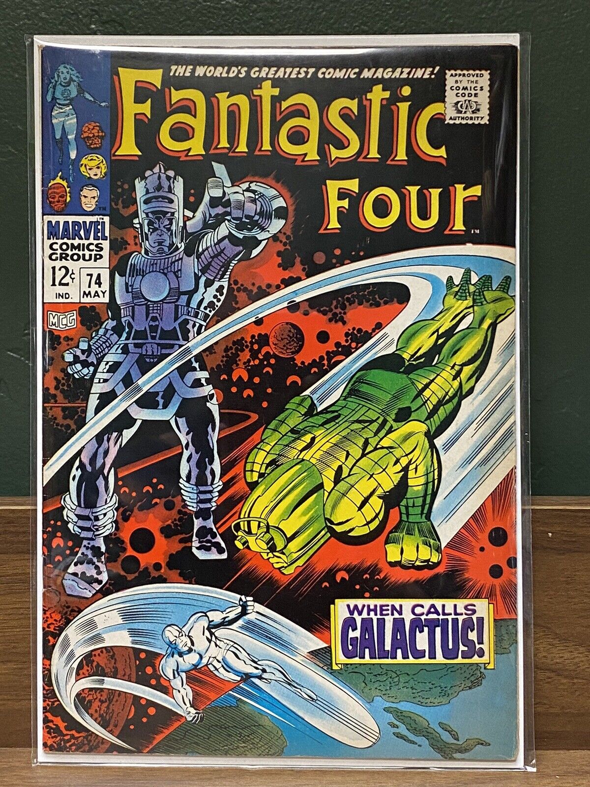 Fantastic Four #74 Raw Grade 8.0 (VF), Silver Surfer Appears GALACTUS Marvel 68