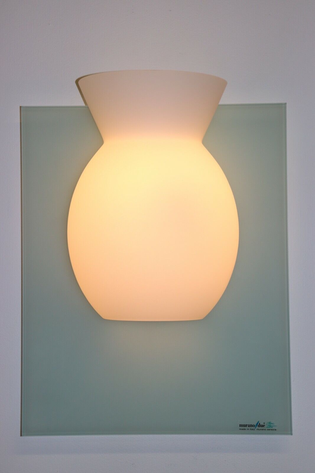 Late 20th Century Mid-Century Modern Murano Glass Wall Lamp