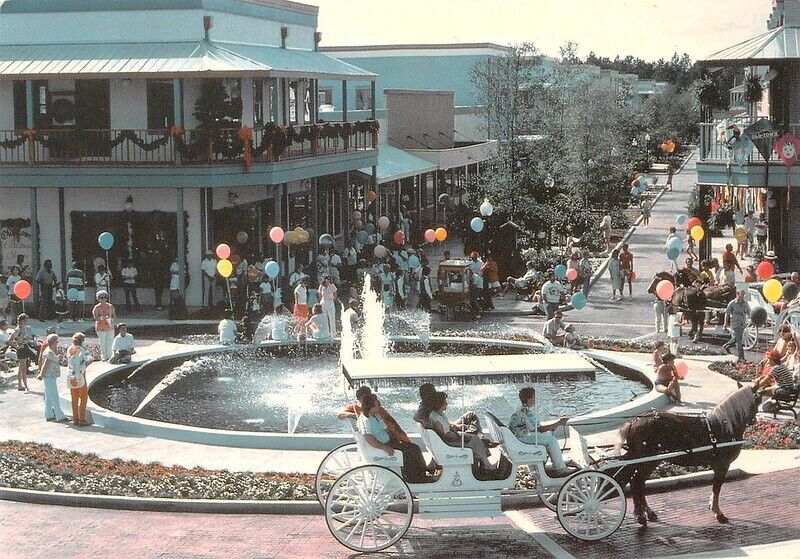 Old Town Shopping Kissimmee Florida Continental Size Postcard