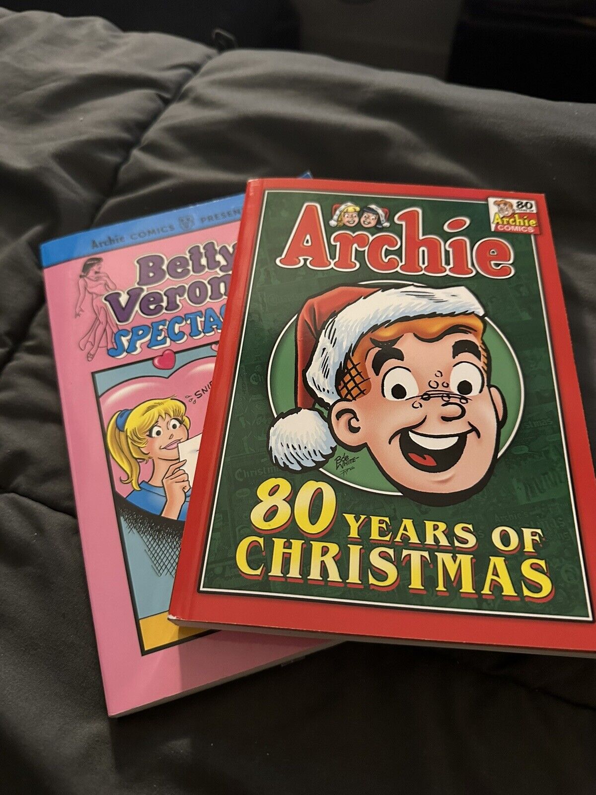 Lot Of 2 “Archie/Betty & Veronica” Double Digest Comic Collections - Christmas