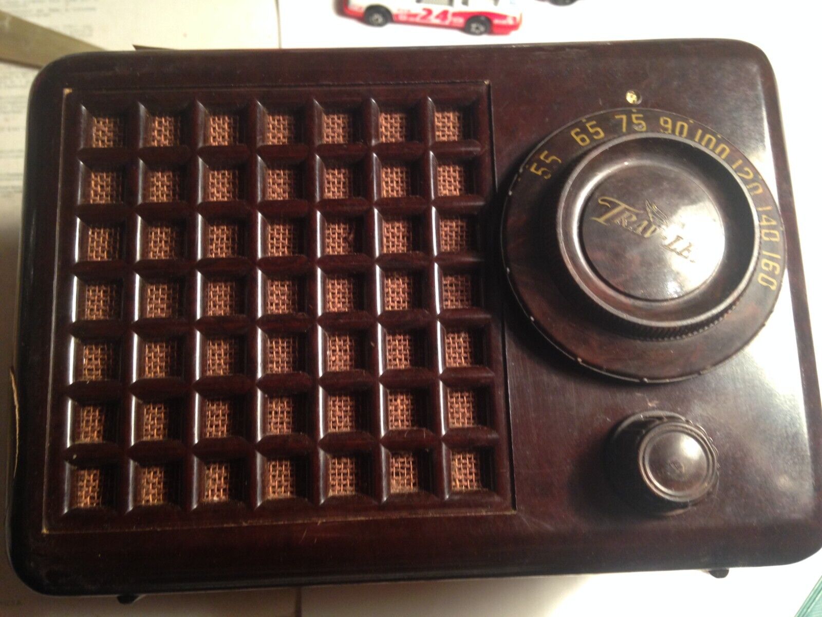 Vintage 1950\'s Trav-ler Model 5056A Midget Case Tube Radio Works- serial 1582050