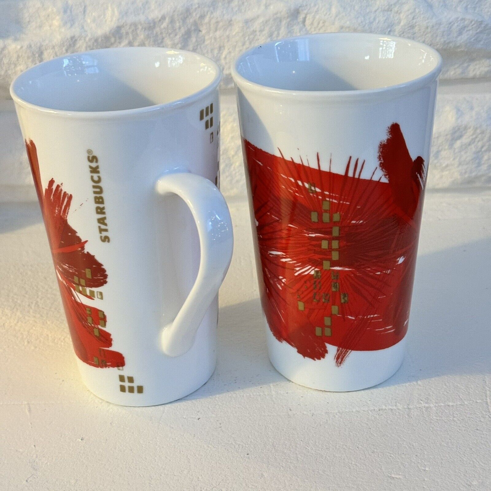 Starbucks Christmas Latte Mugs 2014 Pair 16oz Red White Gold