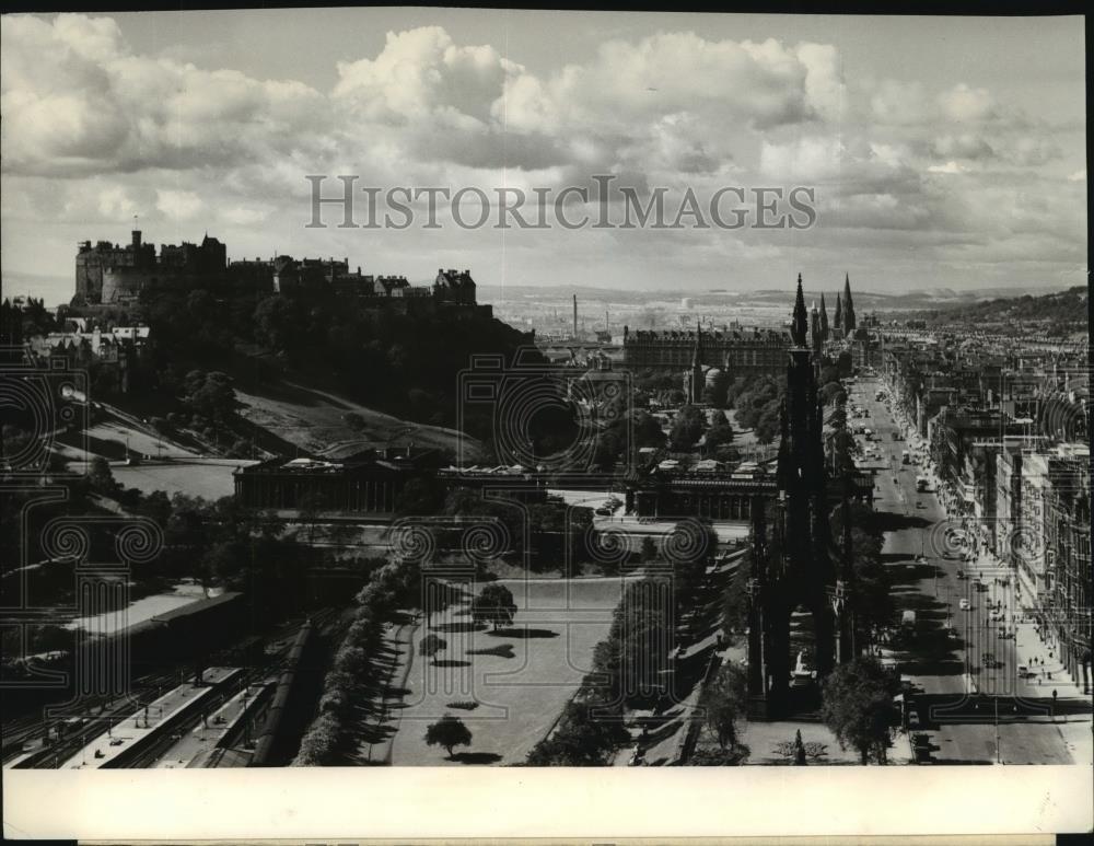 1974 Press Photo Edinburgh, Scotland\'s capital is the home of the International
