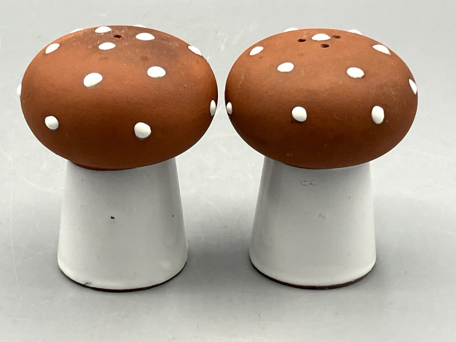 Vintage 1960's Ceramic Salt & Pepper Shakers Mushroom/Toadstool Pattern