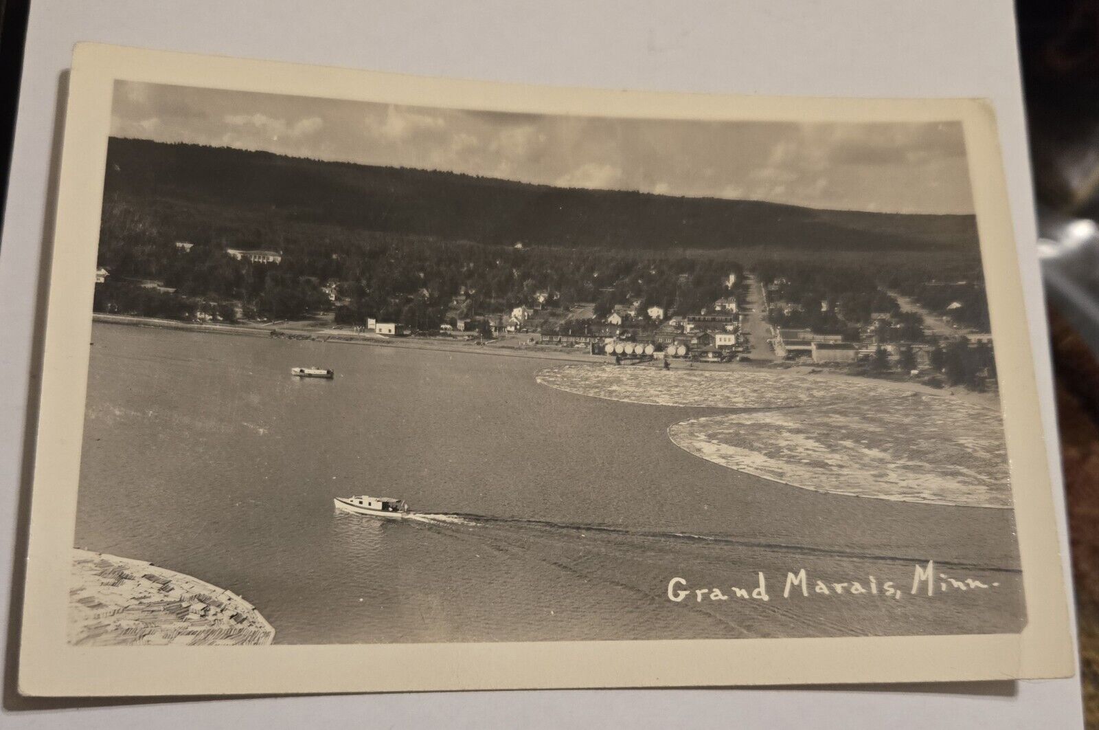 Vintage Unused Grand Marais Minnesota MN Waterfront Harbor Photo Postcard KB1 