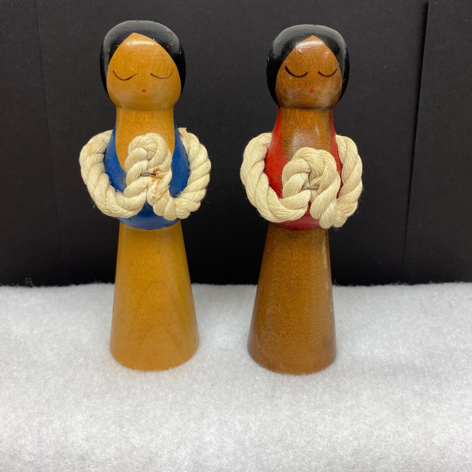 Vintage Salt and Pepper Shakers, wood angles  Christmas,  novelty, hand painted