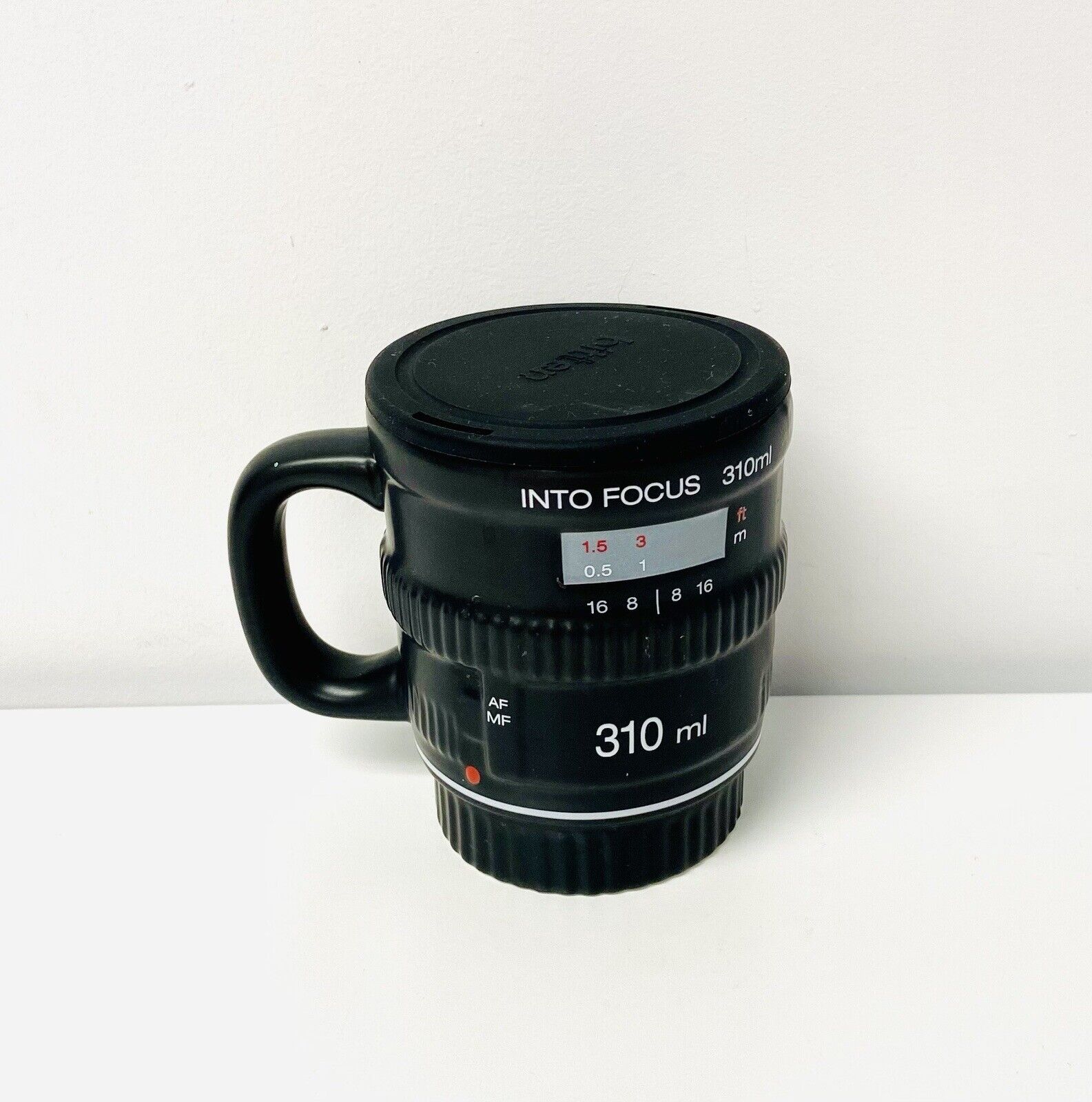Bitten Fifty Two Ways Into Focus 310 ml Black Camera Lens Ceramic Bitten Mug