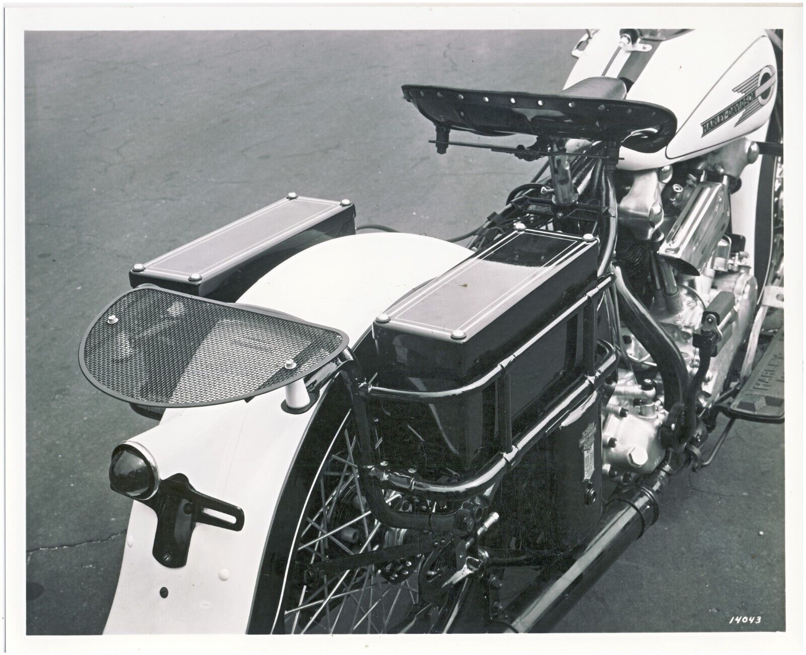 Police Photo of Harley-Davidson knuckle Head Rear Of New Cycle 8\
