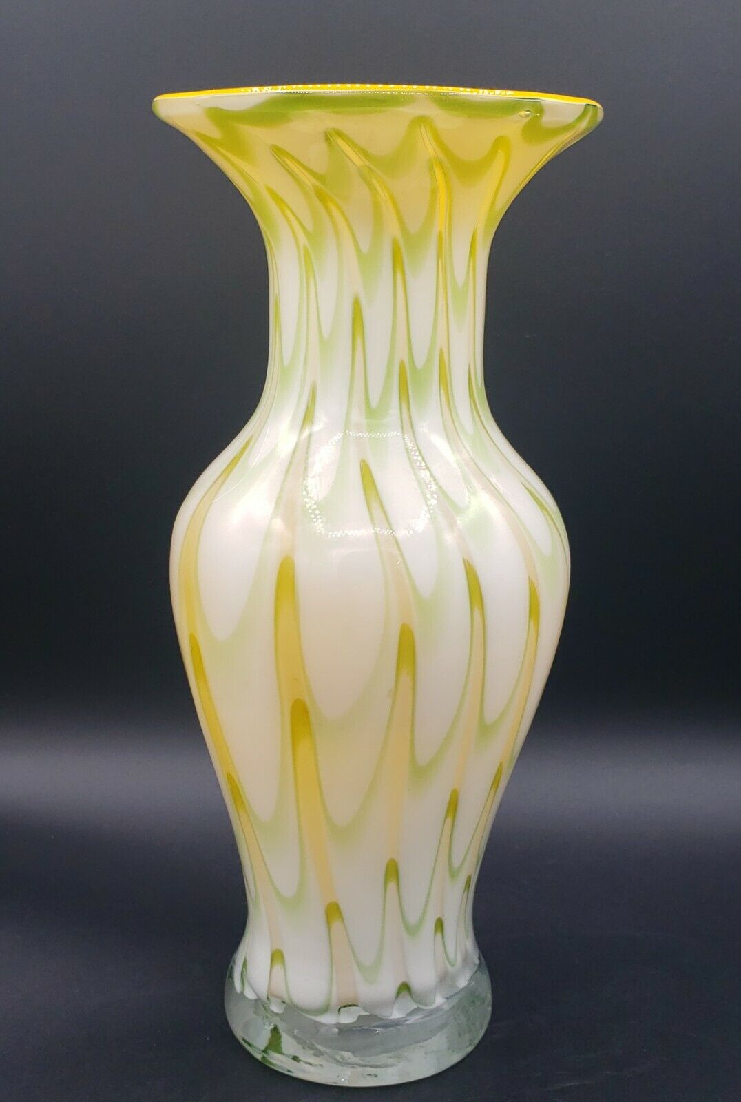 Vintage Yellow Swirl Art Glass Margie’s Garden Large Hand Blown Vase EUC 12x5\