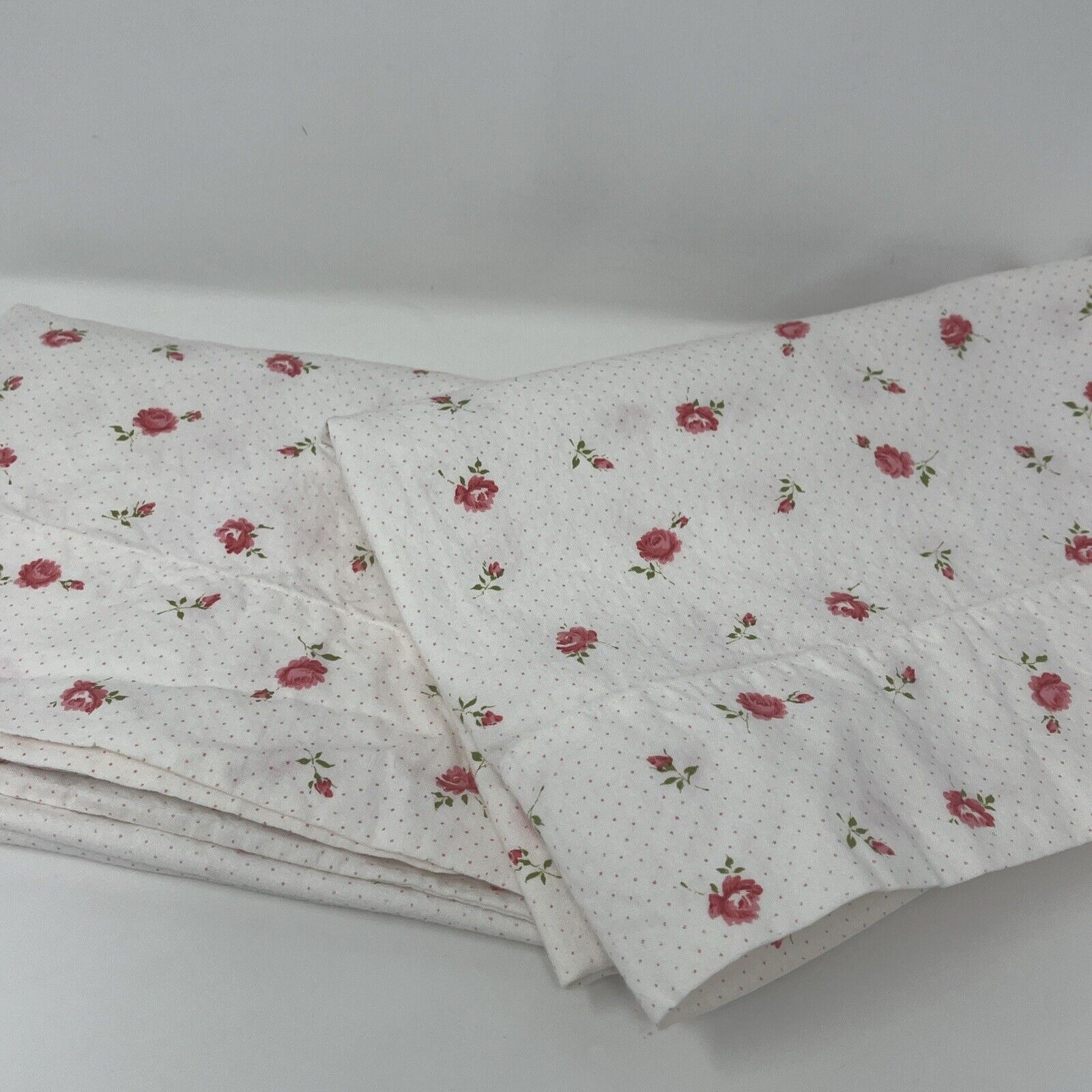 Vintage 2  Floral Print Pillowcases Penney\'s Nationwide Cotton Pink Dot Floral