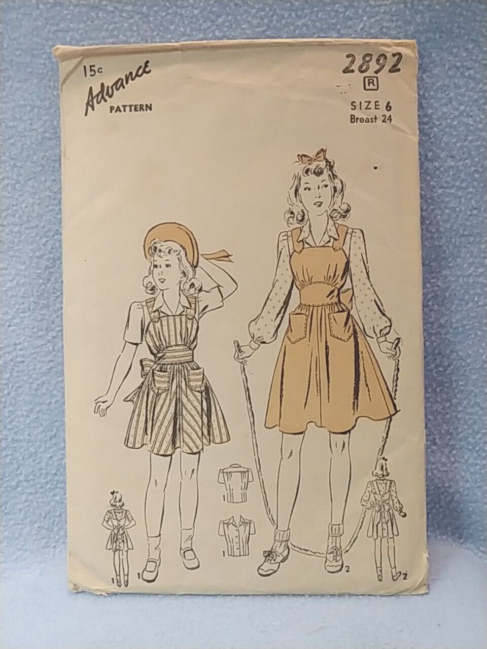 1930s-40s Advance 2892 Pattern Girl\'s Blouse Pinafore size 6 Cut UnPrinted 